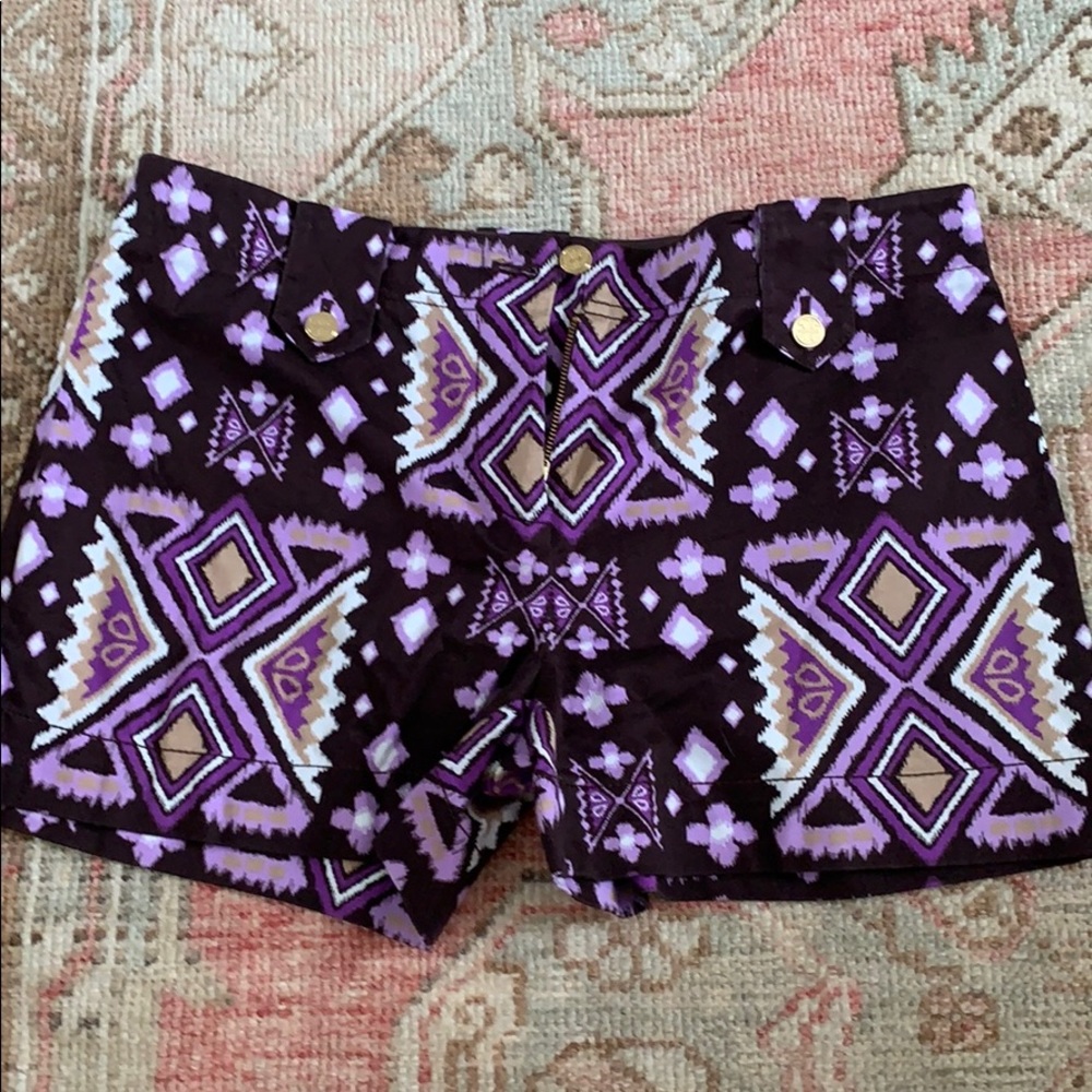 Tory Burch shorts !